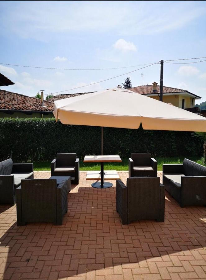 Bed and Breakfast Certe Notti Langhe Casa Furno Exteriér fotografie